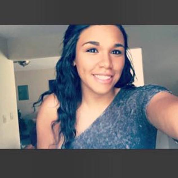 Meet your Posher, Cassie - Picture 1 of 1